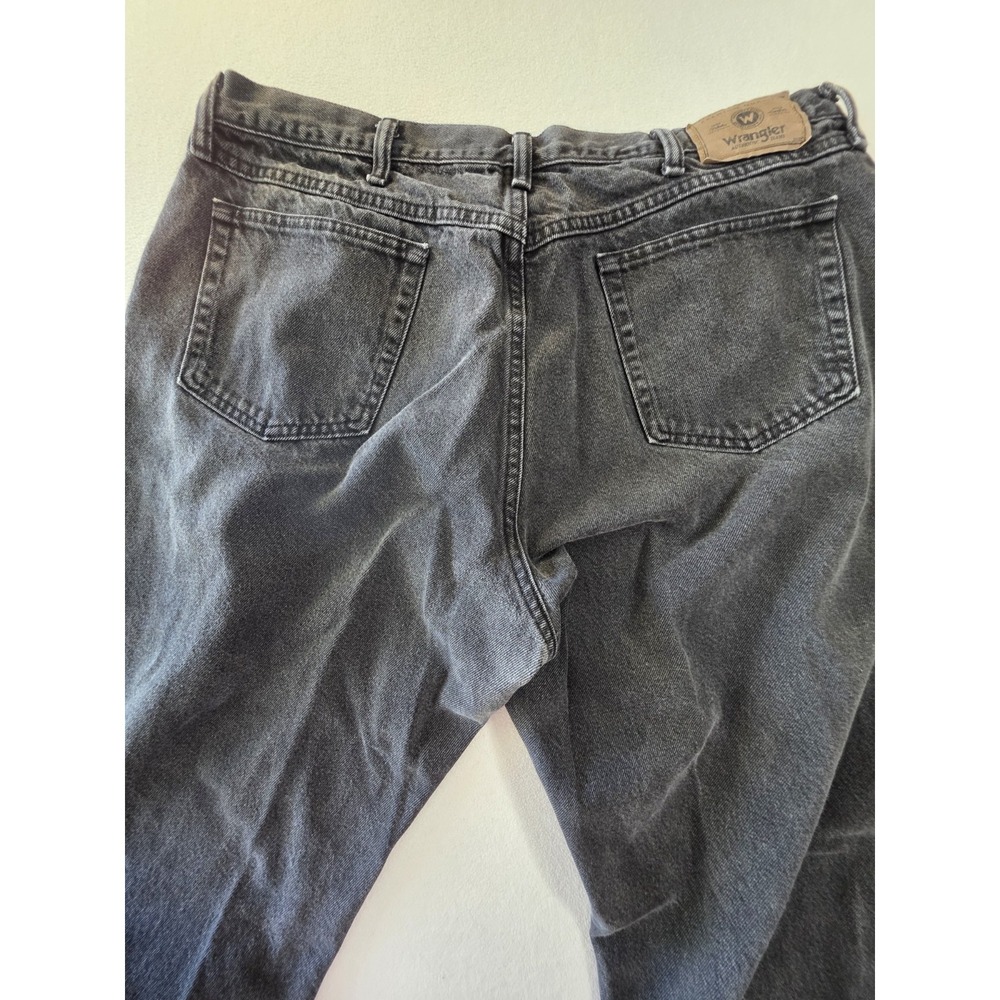 Wrangler 97601CB Jeans Mens 40x30 Black Faded Relaxed Fit Straight Leg Denim - Picture 11 of 14